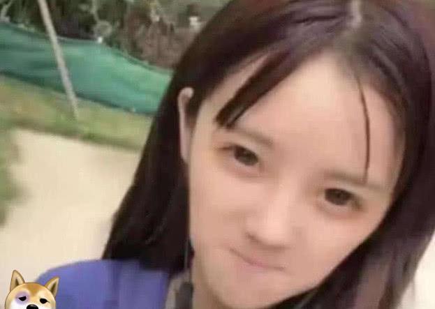 王乐乐两任女友素颜，套璐璐VS杨清柠，瞬间明白他的选择