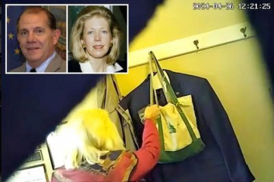 ​离谱！美国一女议员多次向同事包中倒水，被监控抓包后道歉