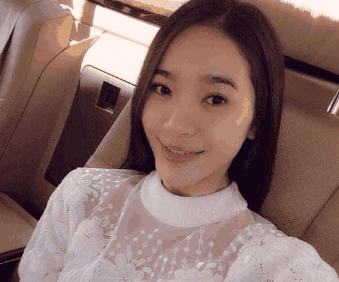 张一山的正牌女友不是杨紫, 也不是宋妍霏, 而是她, 网传已分手!