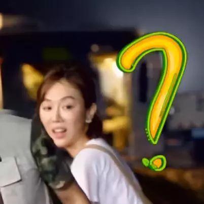 看不懂她边吃虾边放生的圣母人设了...