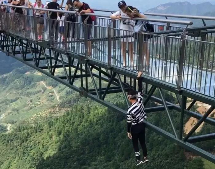 是谁杀死了网红爬高第一人？