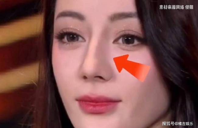 差点以为迪丽热巴鼻影太重了 原来高鼻梁真的会有阴影!