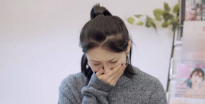 郑晓雯心痛选择离开，其他8人的第一反应，细节暴露他们真实感受