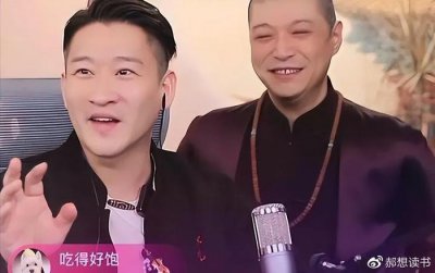 ​曹云金与女网红合作直播，将刘云天挤到犄角旮旯，太不尊重搭档了