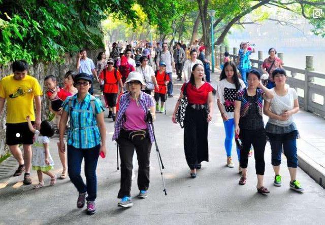 对中国游客不友好的4个国家，韩国上榜，第三个网友说非常不想去