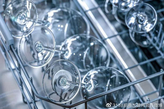 家电清洗行业慎重加盟，不小心你就可能上当受骗