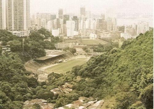 赌王妻子团豪宅：大房豪宅16亿，三房仅1.6亿，四房住皇宫