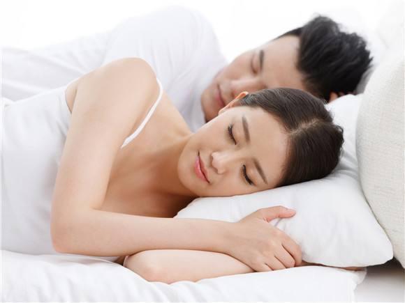 那些“未婚先孕”的女生后来咋样了？四种结局，前三枚都是苦果