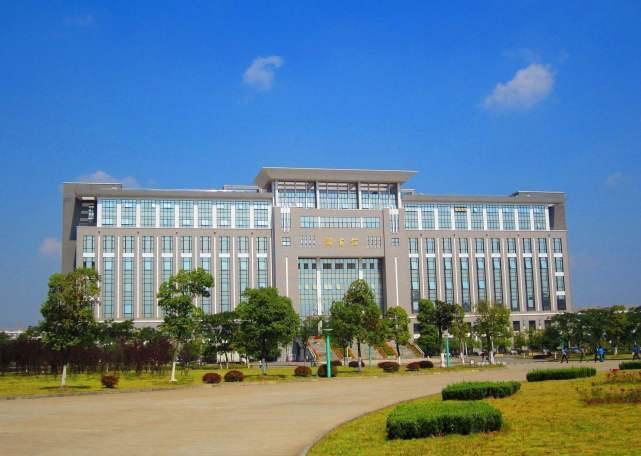 在安徽省这4所本科院校，刚过二本分数线的同学值得考虑！
