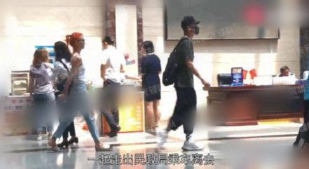 曹云金正式官宣与唐菀离婚，和平协议离婚无矛盾，将共同抚养孩子