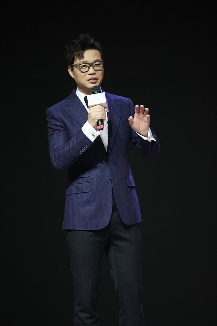 黄渤导演处女作首亮相 舒淇王宝强等大咖加盟 沉浸式体验搞事情吧