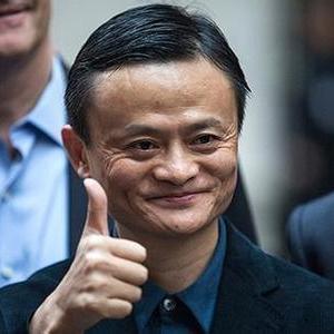 霉霉为粉丝买房不可思议？那是你不知老板为员工买房的大有人在！