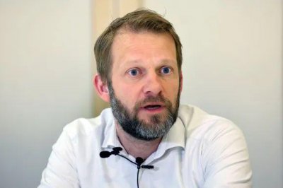 ​真的不是内卷国家！人类学家：韩国应该摆脱假劳动