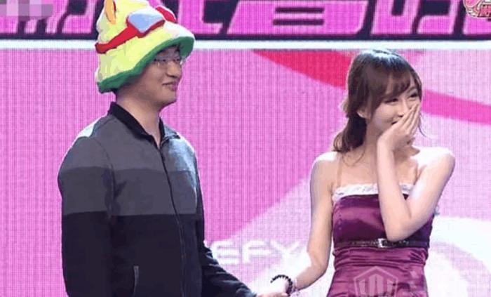 野模出身的UU妹, 让五五开不但凉了, 同时也绿了!