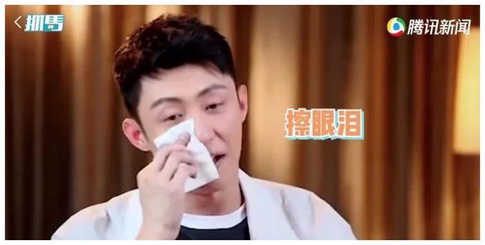 黄景瑜崩溃痛哭：成年人社交的残酷真相，越早知道越好