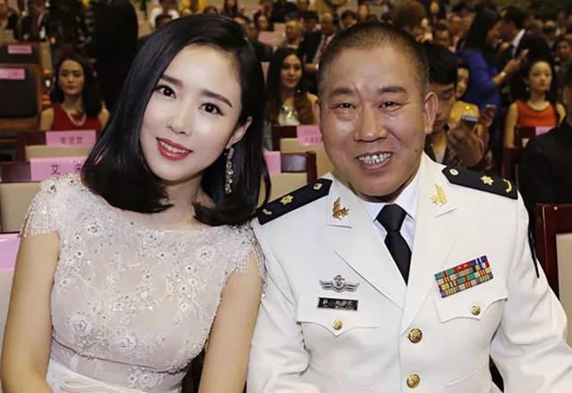 有一种基因叫做杜旭东的女儿，本以为很丑，却貌若天仙