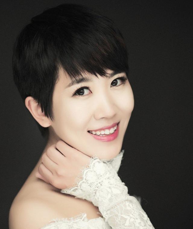 有一种基因叫做杜旭东的女儿，本以为很丑，却貌若天仙