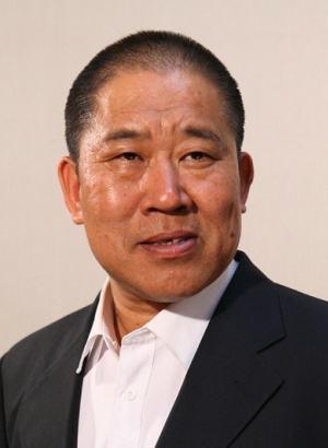 有一种基因叫做杜旭东的女儿，本以为很丑，却貌若天仙