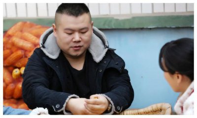 ​岳云鹏33岁老婆正面曝光，结婚7年两人首秀恩爱照，夫妻相满分