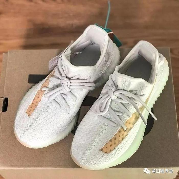 椰子350放大招了，亚洲限定是王者配色