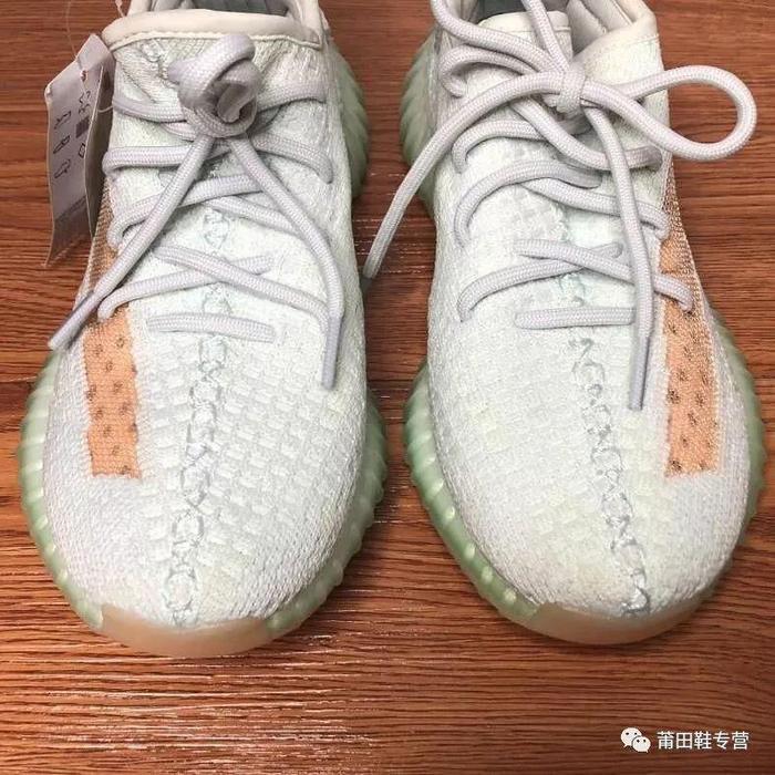 椰子350放大招了，亚洲限定是王者配色