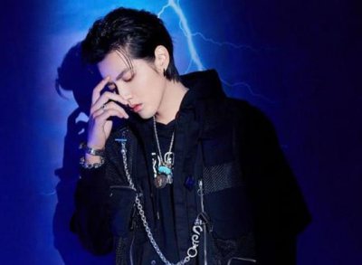 ​周杰伦吴亦凡在INS上因为什么互动了？