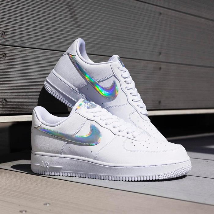 彩虹全息 Swoosh！全新 Air Force 1 官网现已上架