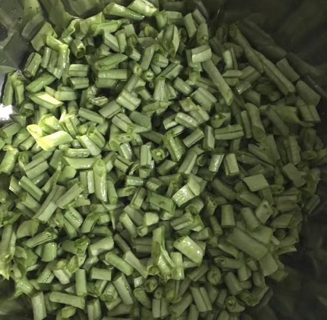 童年常吃的蒸苦累，原来这样做出来的，味道清甜且好吃不腻