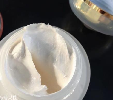 珍珠膏可以祛痘吗 有效抑制痘痘