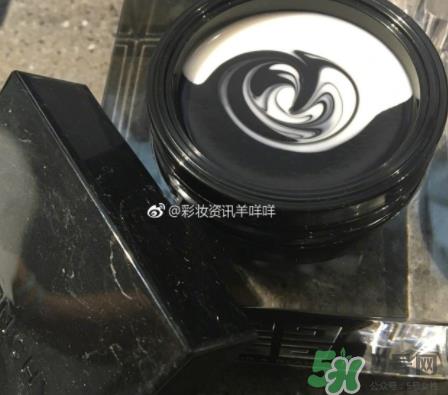 GIVENCHY纪梵希黑白双色面膜Le soin noir blanc masque介绍