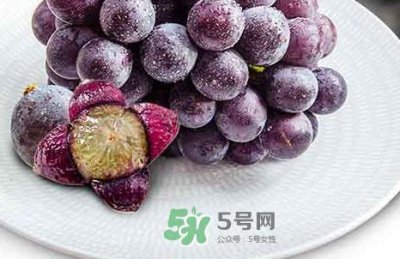 ​葡萄皮可以敷脸吗_葡萄皮可以擦脸吗