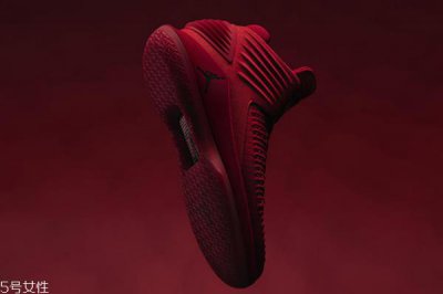 ​aj32有碳板吗 拆解找答案