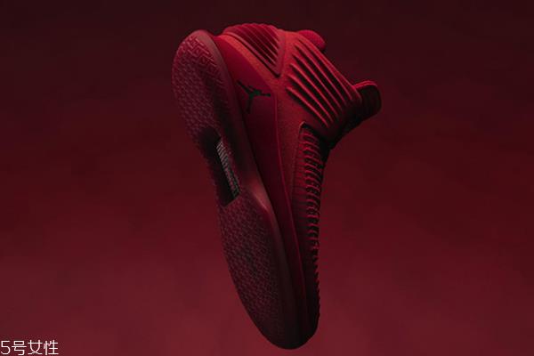 aj32有碳板吗 拆解找答案