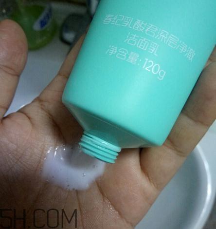 春纪洗面奶好用吗？春纪洁面乳评测
