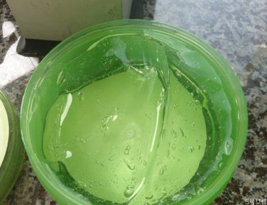 ​维e芦荟胶涂完要洗吗 维e和芦荟胶可以天天敷吗
