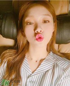 李圣经同款美瞳 李圣经美瞳什么牌子？