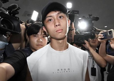 ​终于有人治孙安佐了，他录节目掐导师脖子，被对方反手甩巴掌打懵_ZAKER新闻