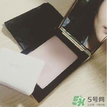 ysl奶油粉饼怎么用?ysl奶油粉饼使用方法顺序