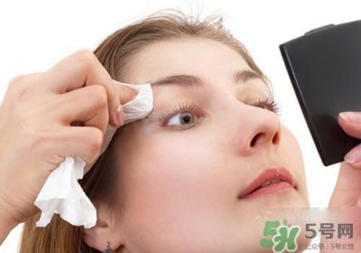 ​润肤露可以卸妆吗？润肤露怎么卸妆？