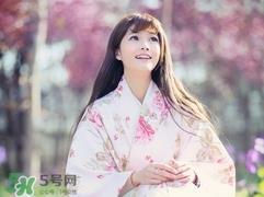 白醋洗脸可以去黑头吗?白醋洗脸能去黑头吗?