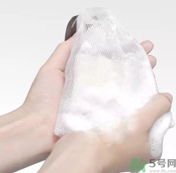 起泡网洗脸的好处?起泡网怎么用?