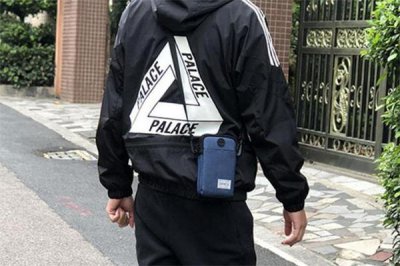 ​男士手机包有什么款式 男生背什么样的手机包好看