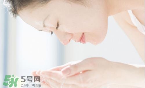 用白醋洗脸能祛斑吗？白醋洗脸祛斑作用大吗