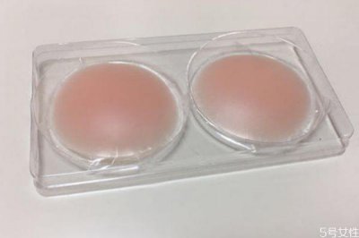 ​夏天乳贴粘不住怎么办 夏天乳贴应该怎么贴