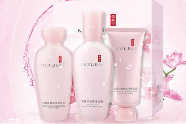 美肤宝金钗玉露温和吗 美肤宝金钗玉露适合肤质