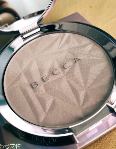 becca人鱼姬高光怎么样 becca lilac geode粉金色高光