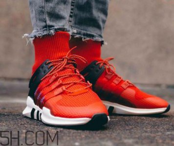​adidas eqt support adv中筒袜套款上脚效果怎么样？