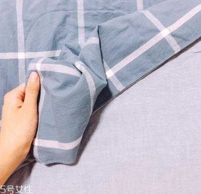 夏凉被跑毛怎么办 教你一个小秘诀