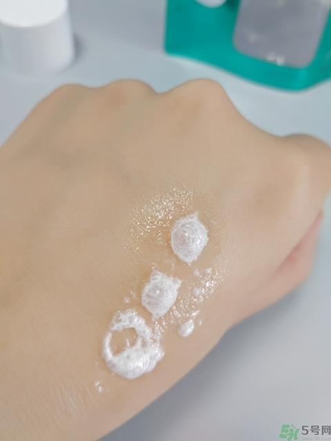 高丝fasio舒凉防晒喷雾怎么样？fasio舒凉防晒喷雾好用吗？