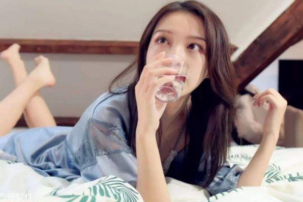 皮肤太干如何护肤 干性皮肤用什么护肤品好